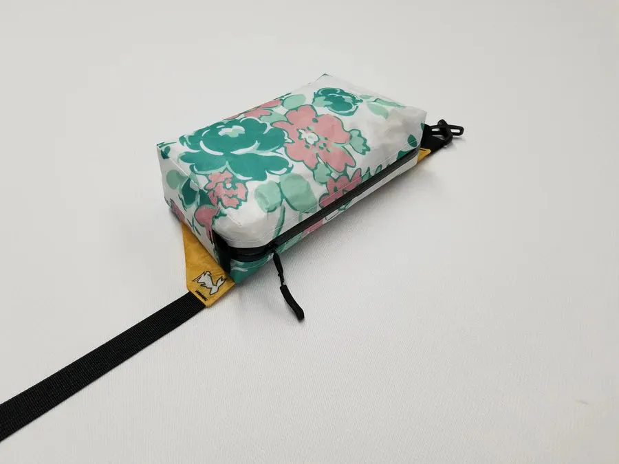 High Tail Designs - The Ultralight Fanny Pack "Floral"