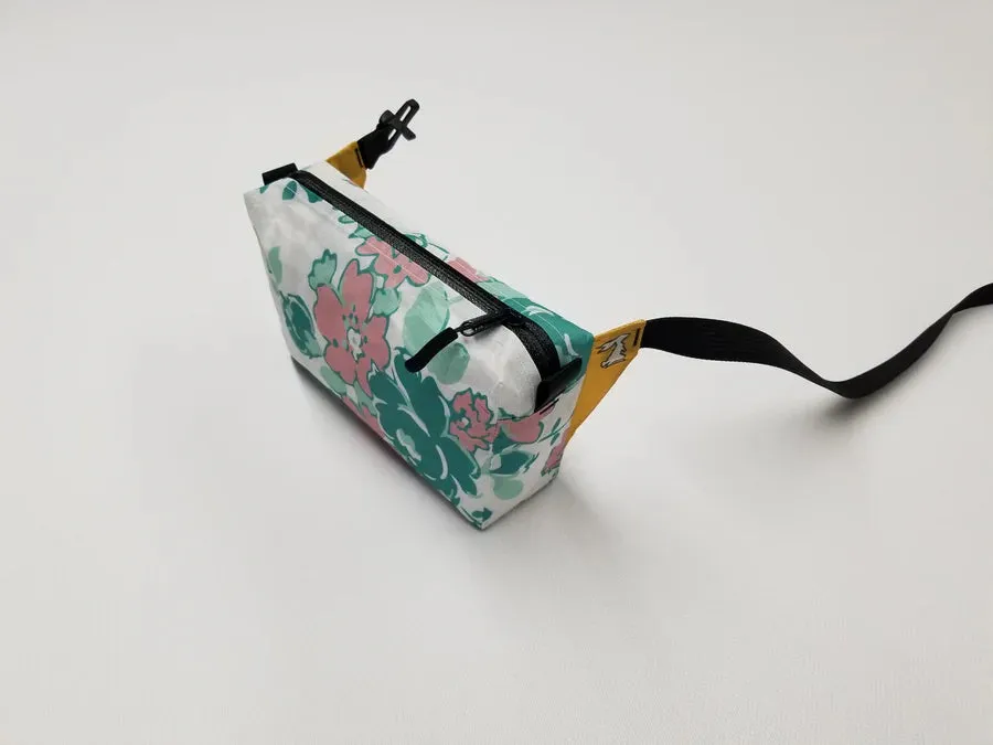 High Tail Designs - The Ultralight Fanny Pack "Floral"