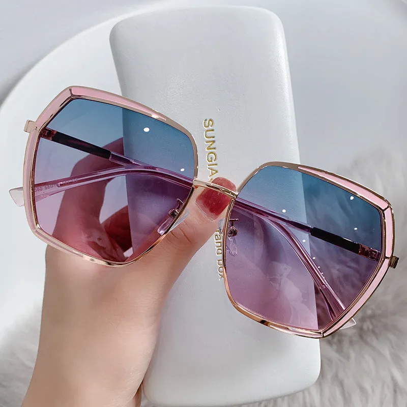Uv-blocking Sunglasses With Large Border